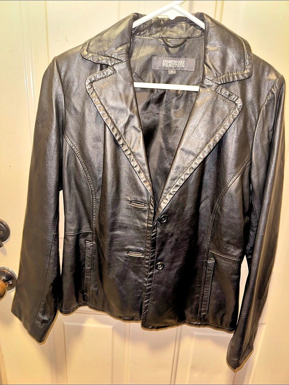 Kenneth Cole Reaction Black Leather-Look Blazer Jacket Size Small Like New